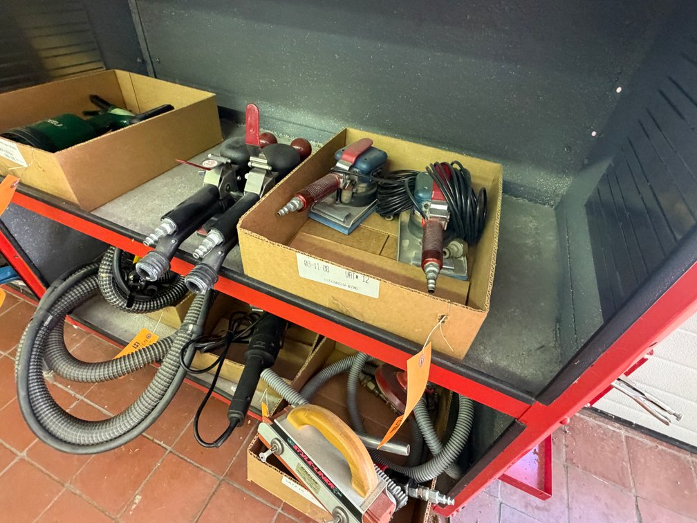 (3) Pneumatic Straight Line Sanders