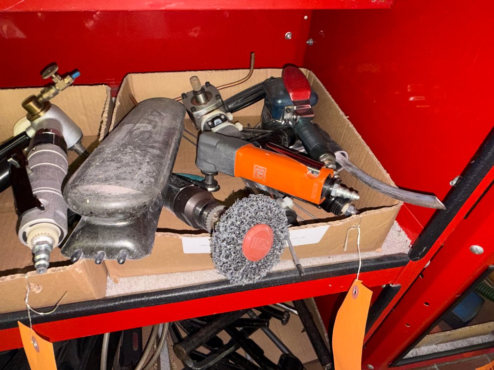 (4) Pneumatic Tools