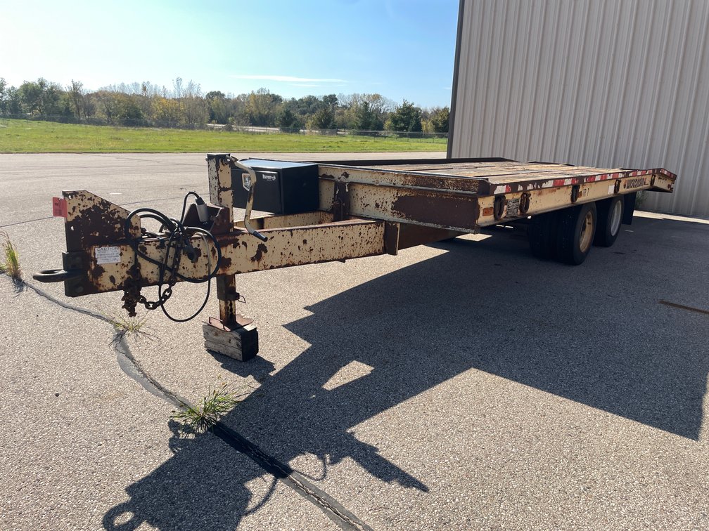 1992 24' Wisconsin 16-Ton Tilt-Bed Trailer (Has WI Title)