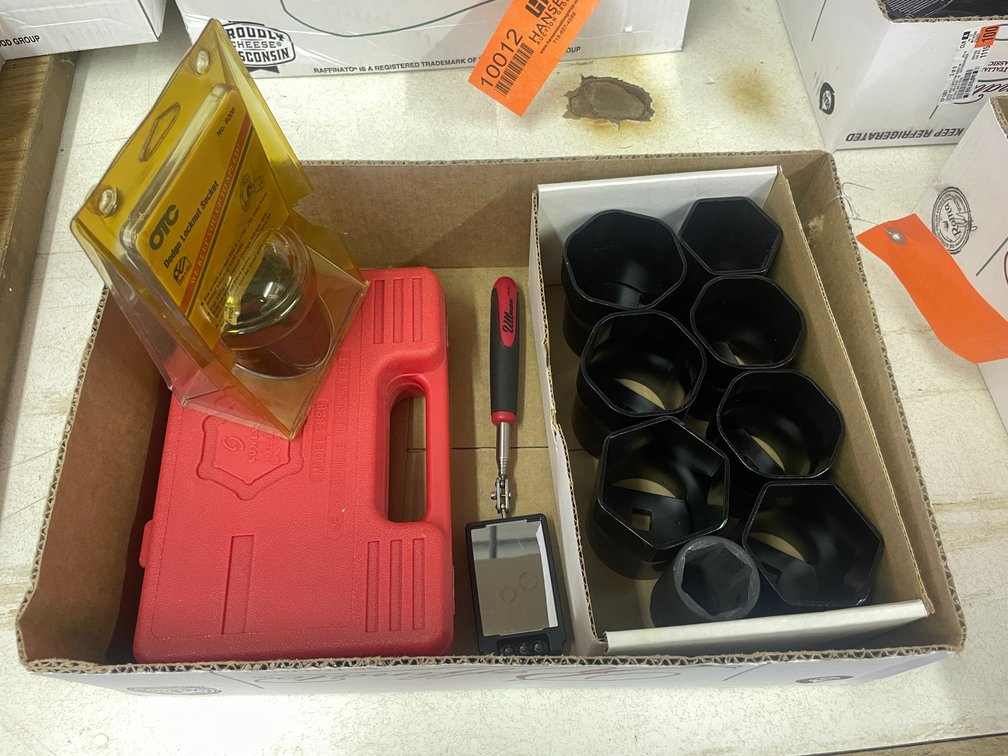 Set of Locknut Sockets