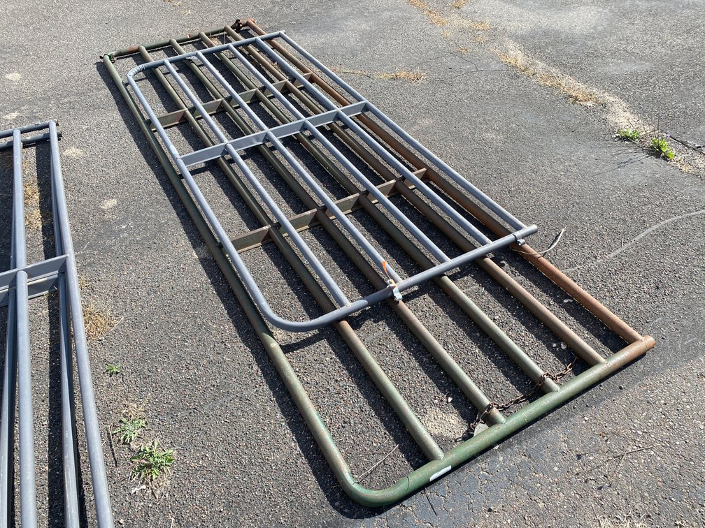 (2) Cattle Panels