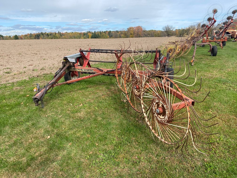 H+S Hay Machine