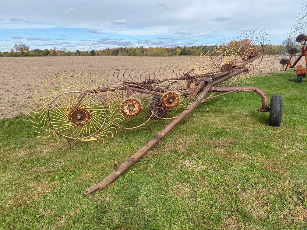 6-Wheel Inline Hay Rake