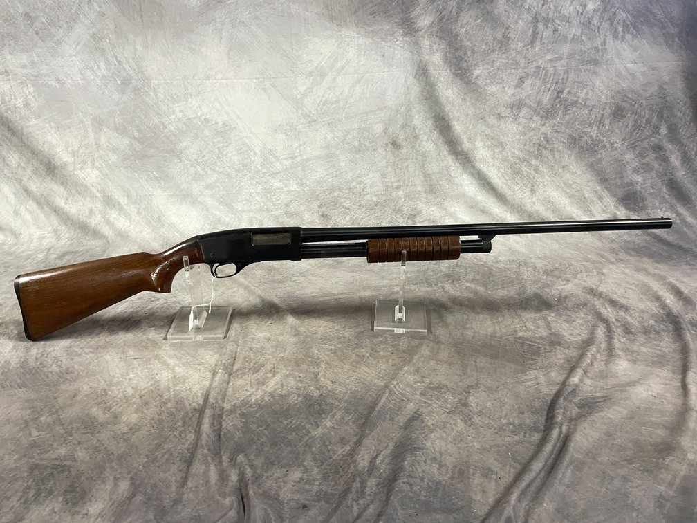 Western Field 565C Shotgun (Neenah, WI)