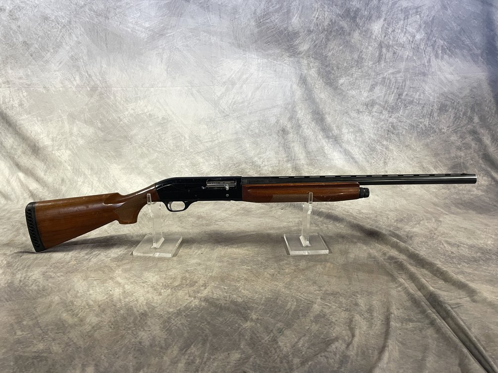 Benelli Super 90 Shotgun (Neenah, WI)