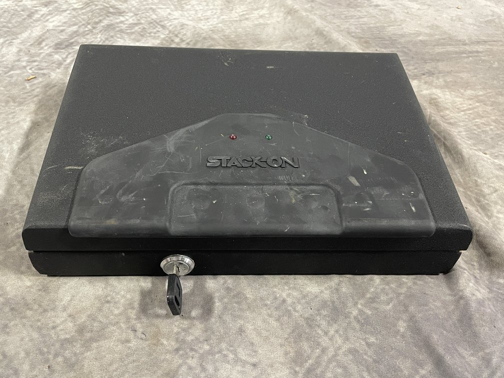 Stack-On Locking Handgun Safe with Key (Neenah, WI)