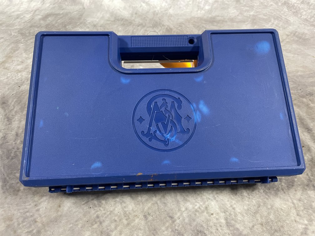 Smith and Wesson Hard Case (Neenah, WI)