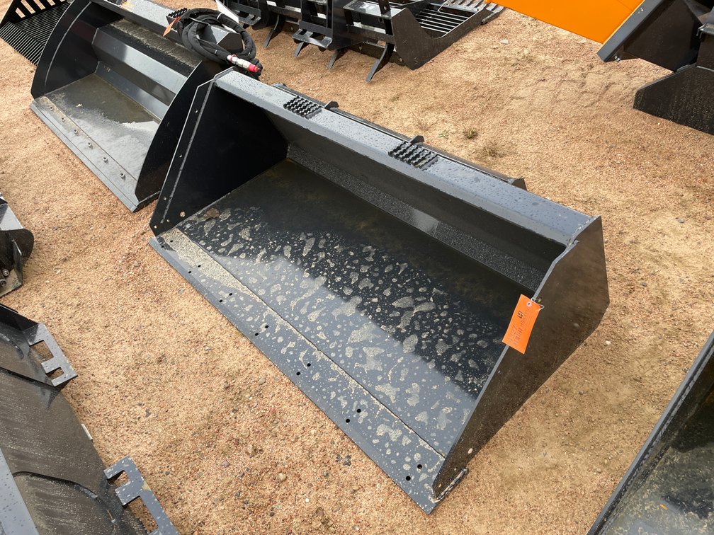 LandHonor 66" Standard Bucket Attachment