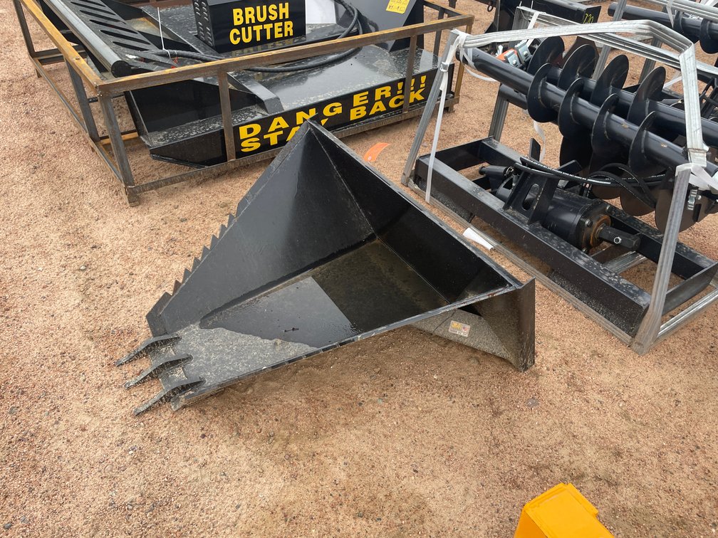 Universal Mount JMR Stump Bucket