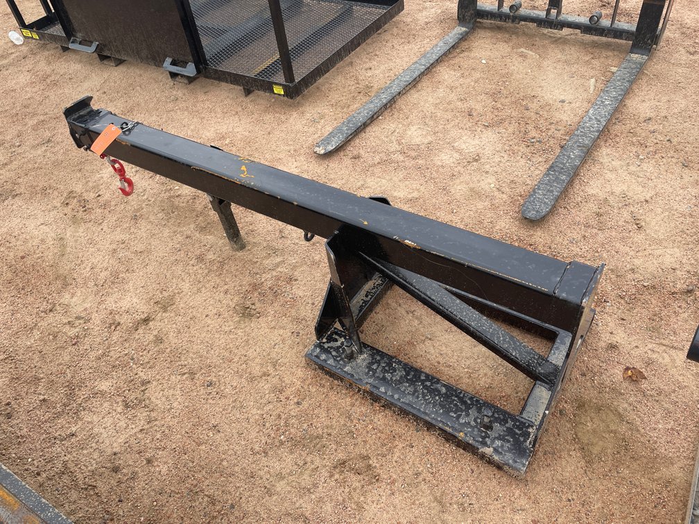 Universal Mount Hydraulic Skidsteer Boom