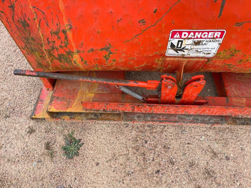 Self Dumping Hopper