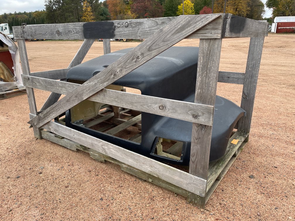 Peterbilt Hood