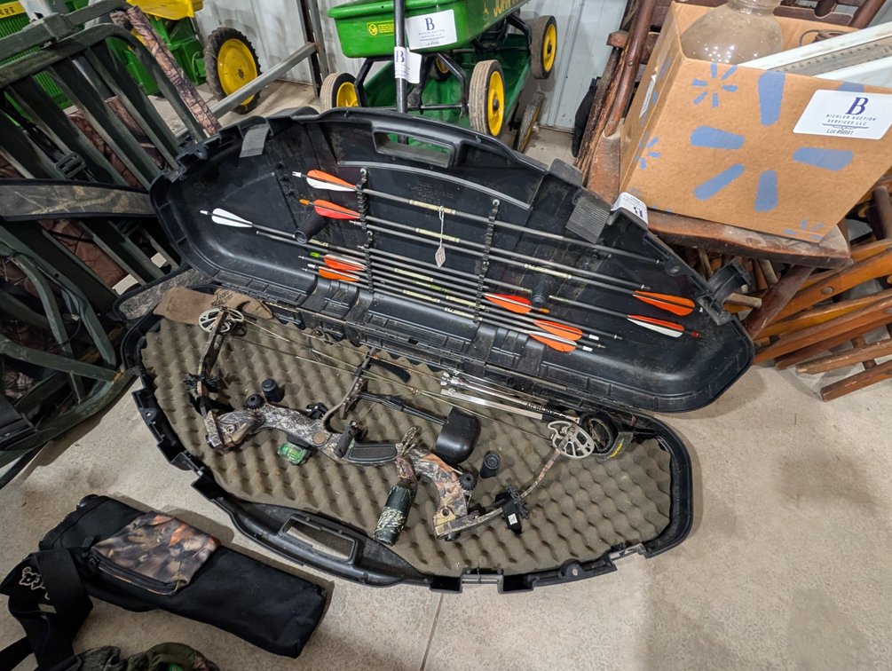 Martin Compound Bow