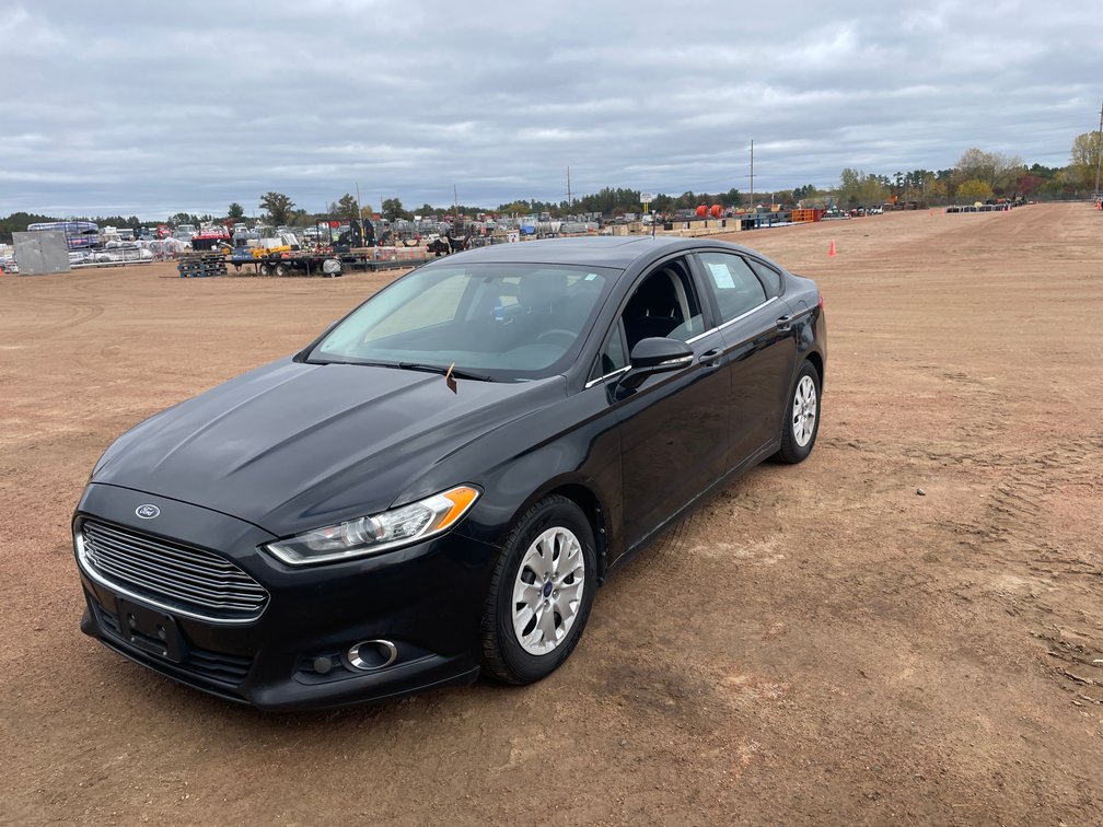 2013 Ford Fusion (Has WI Title)