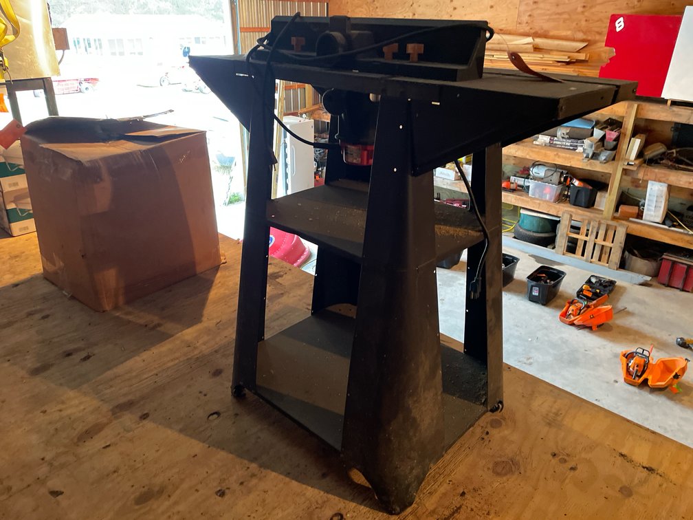 (1) Craftsman Industrial Router Table with Stand and Router