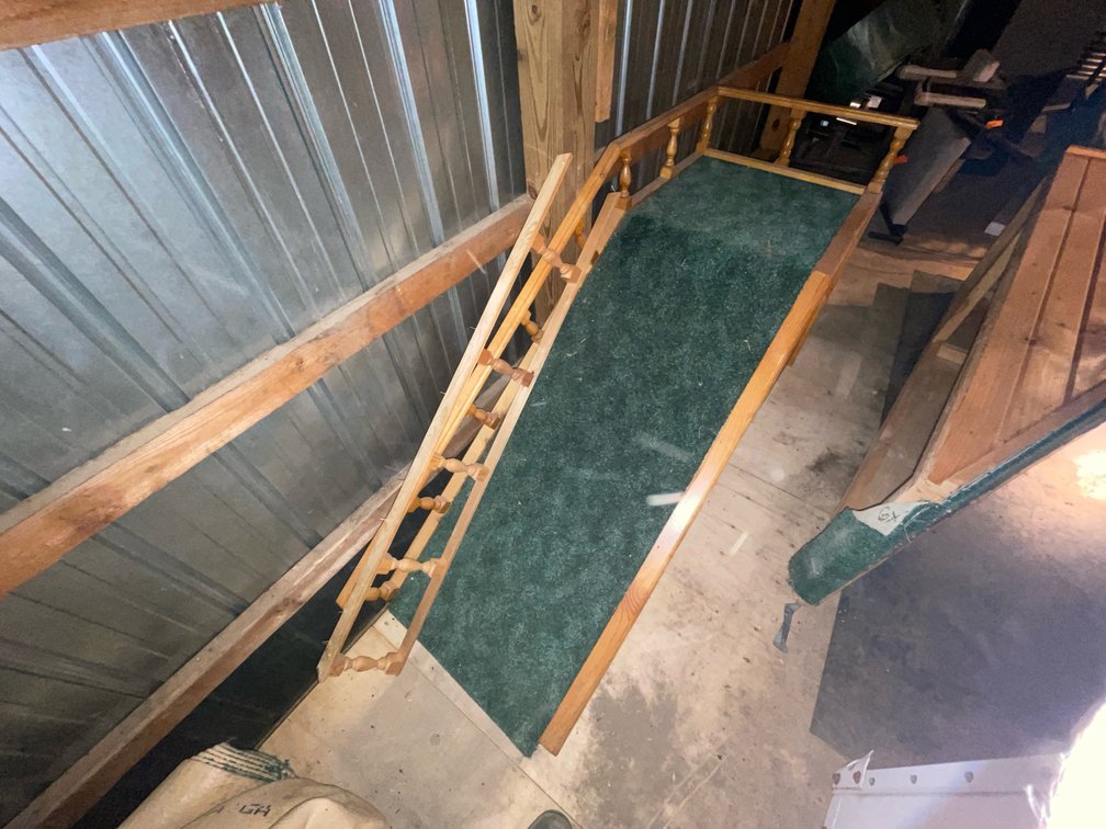 (2) Wooden Carpeted Pet Ramps and (1) Rubber Mat