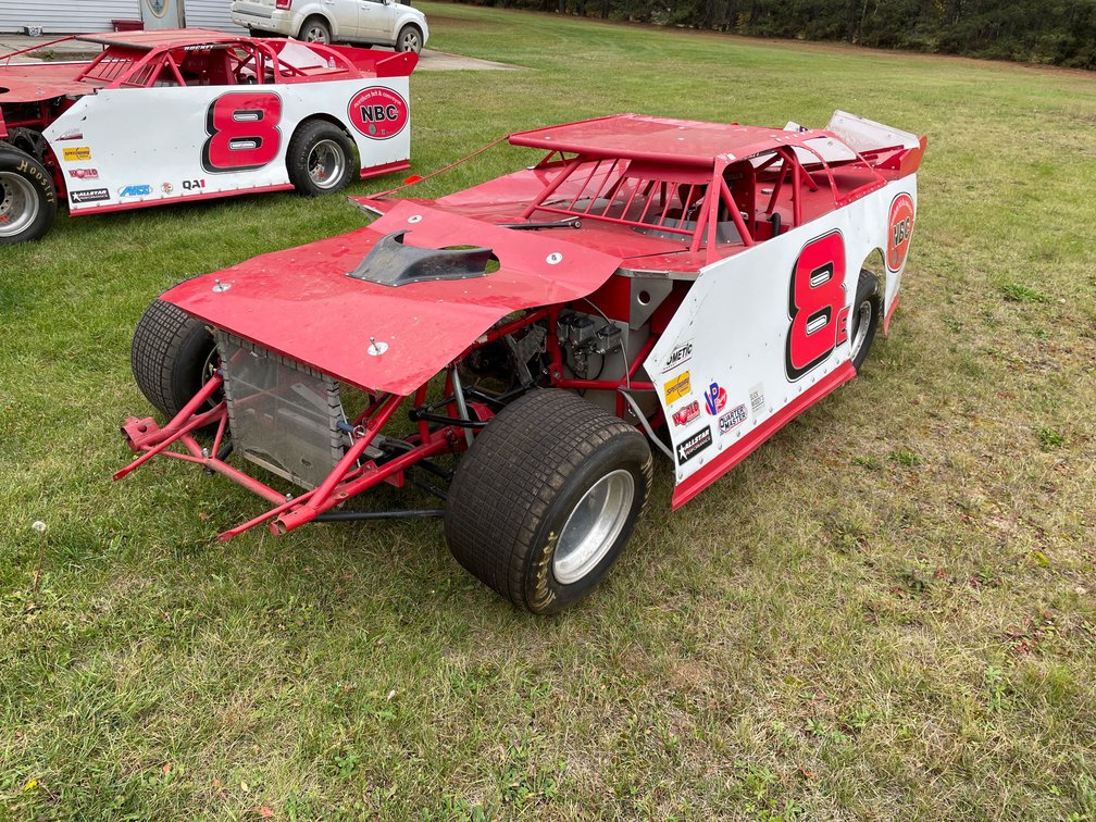 Rocket Chassis Dirt Late Model Race Car