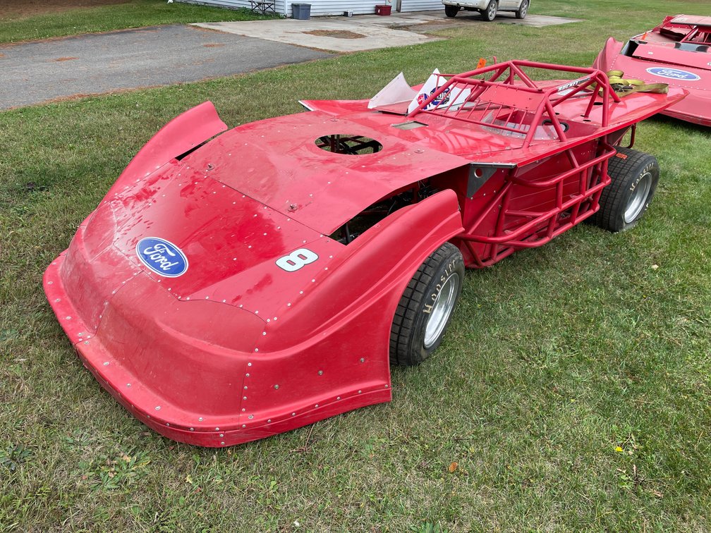 Rocket Chassis Dirt Late Model Race Car Roller