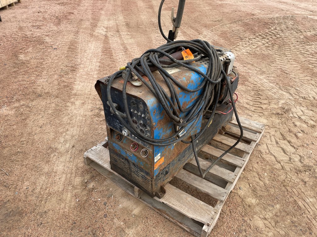 Miller Trailblazer 250G Welder