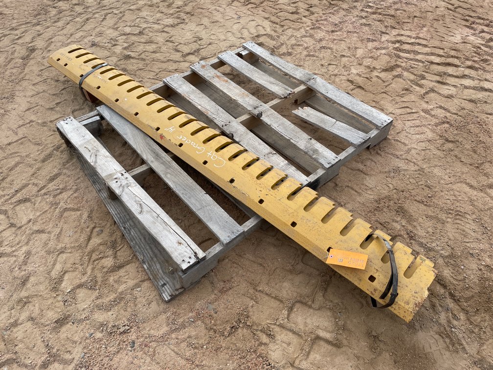 Cat Grader Blade