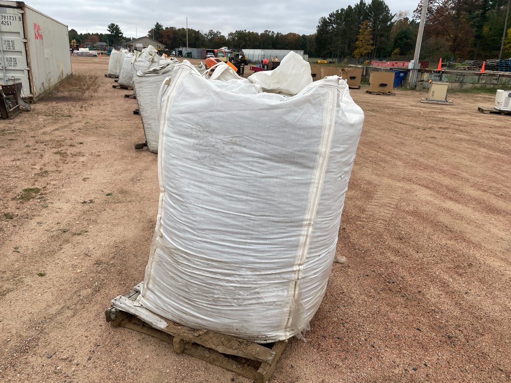 Tote of Landscape Rubber