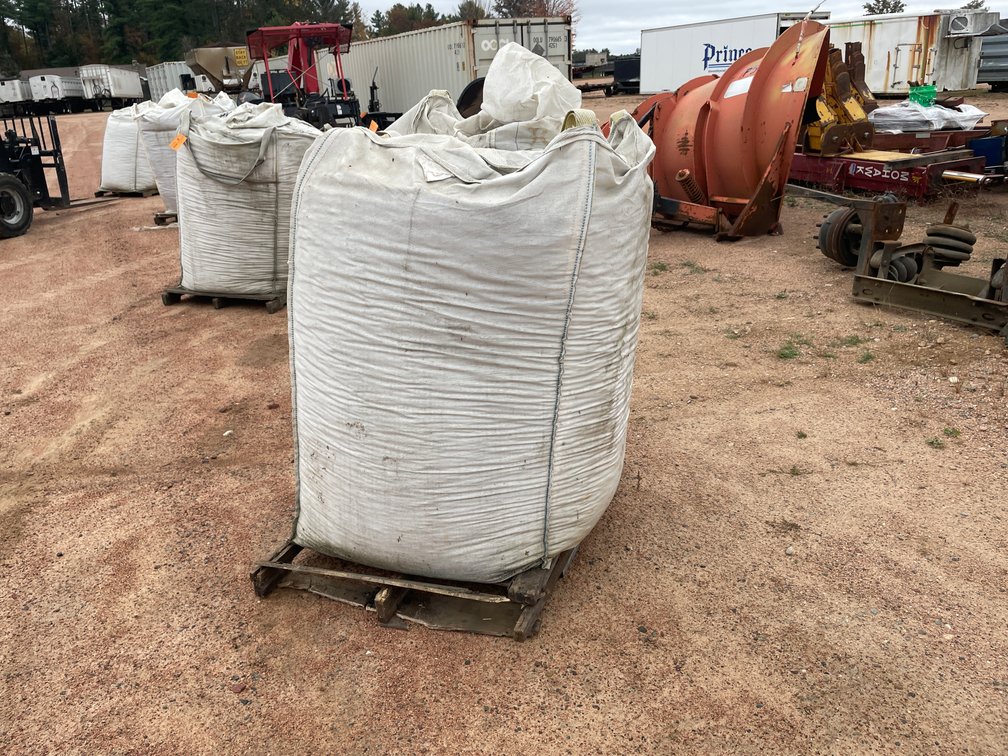 Tote of Landscape Rubber