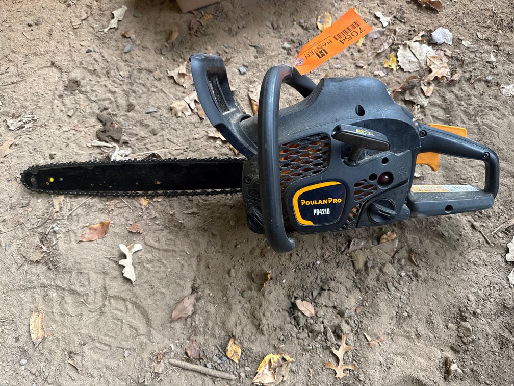 Poulan Pro PR4218 Chainsaw with 20" Bar