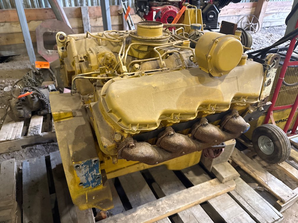 Caterpillar V8 Diesel Engine