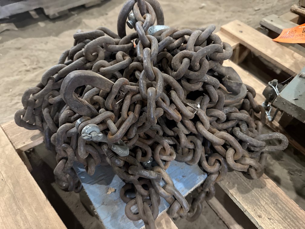 Heavy Duty Steel Link Chains with Hooks and Shackles