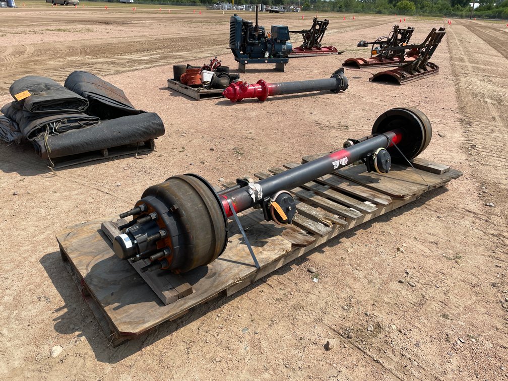 Heavy Trailer Axle and Hubs