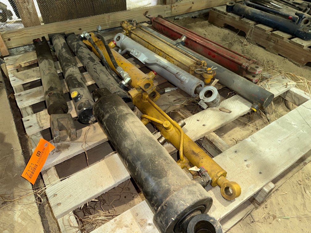 (10) Hydraulic Cylinders