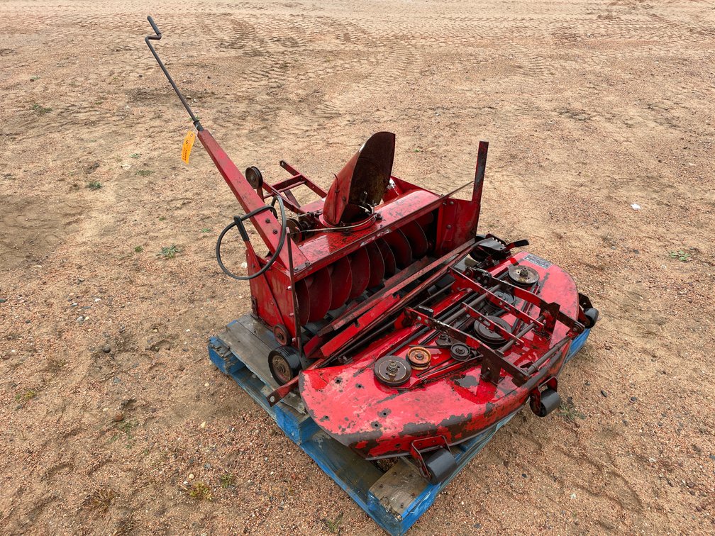 Wheel Horse Snow Blower
