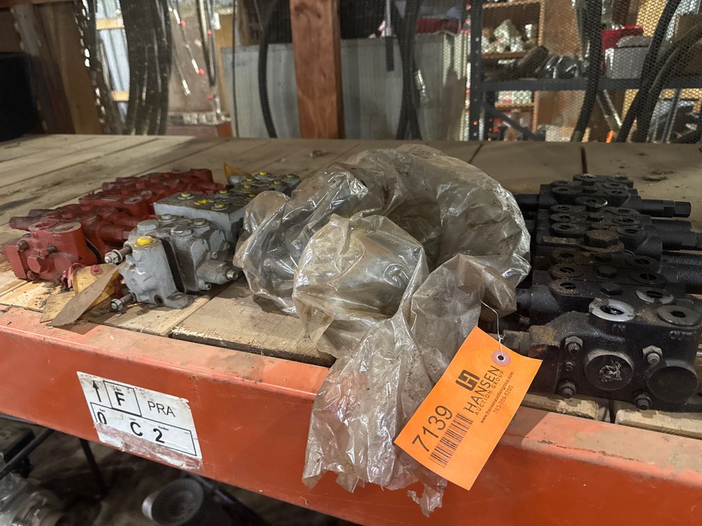 Hydraulic Directional Control Valve Assemblies