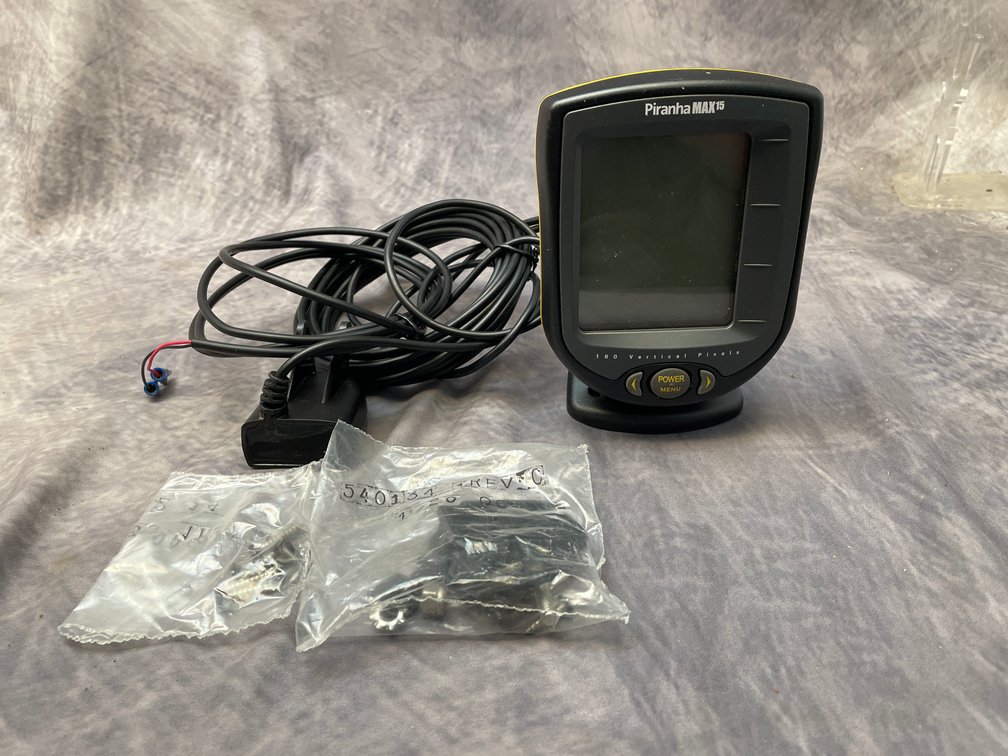 Piranhamax 15 Depth Finder (Princeton, MN)