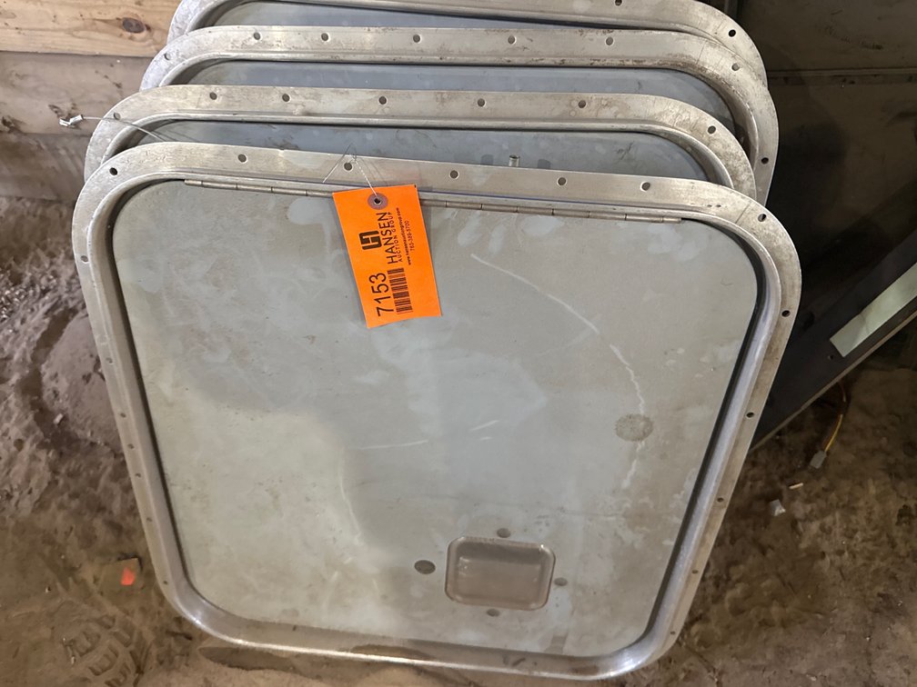 Aluminum Compartment Doors