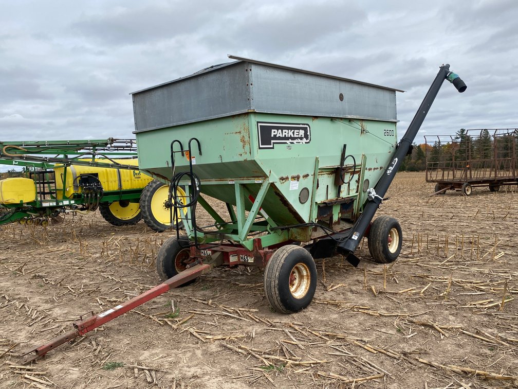 Parker 2600 Gravity Box With Auger