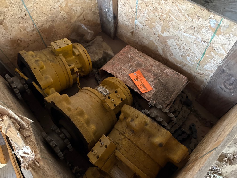(3) Cat Hydraulic Drive Motors with Sprockets