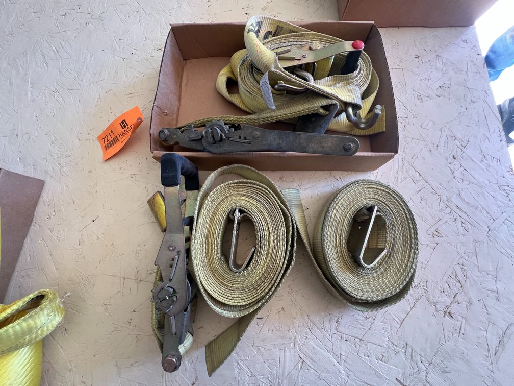 (3) Ratchet Straps