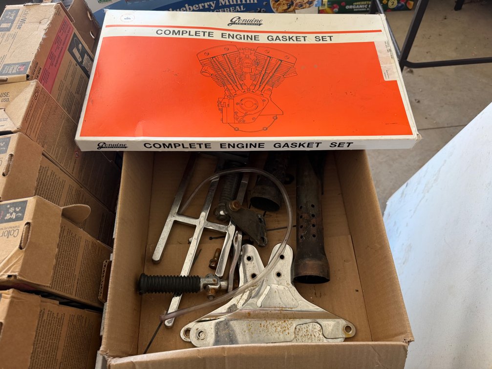Engine Gasket Set
