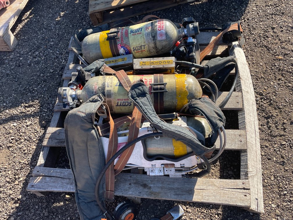 (3) Scott Air-Paks