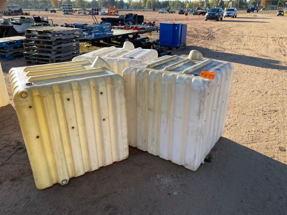 Rino Poly Fluid Tanks