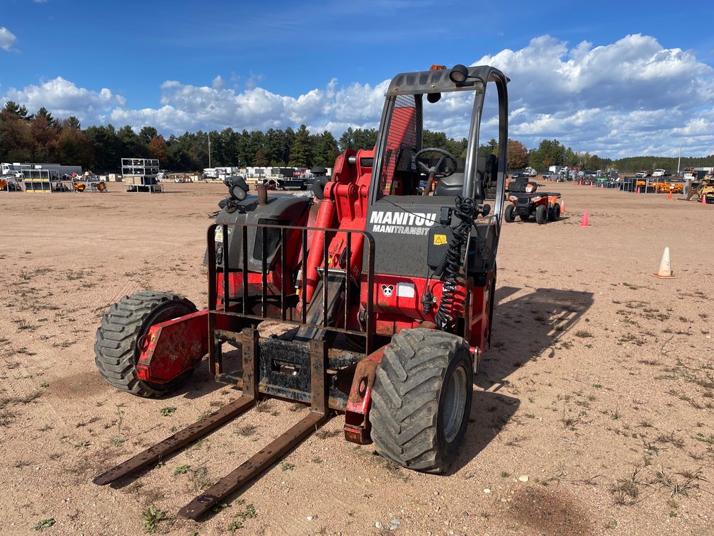 2016 Manitou All Terrain Piggy Back Lift