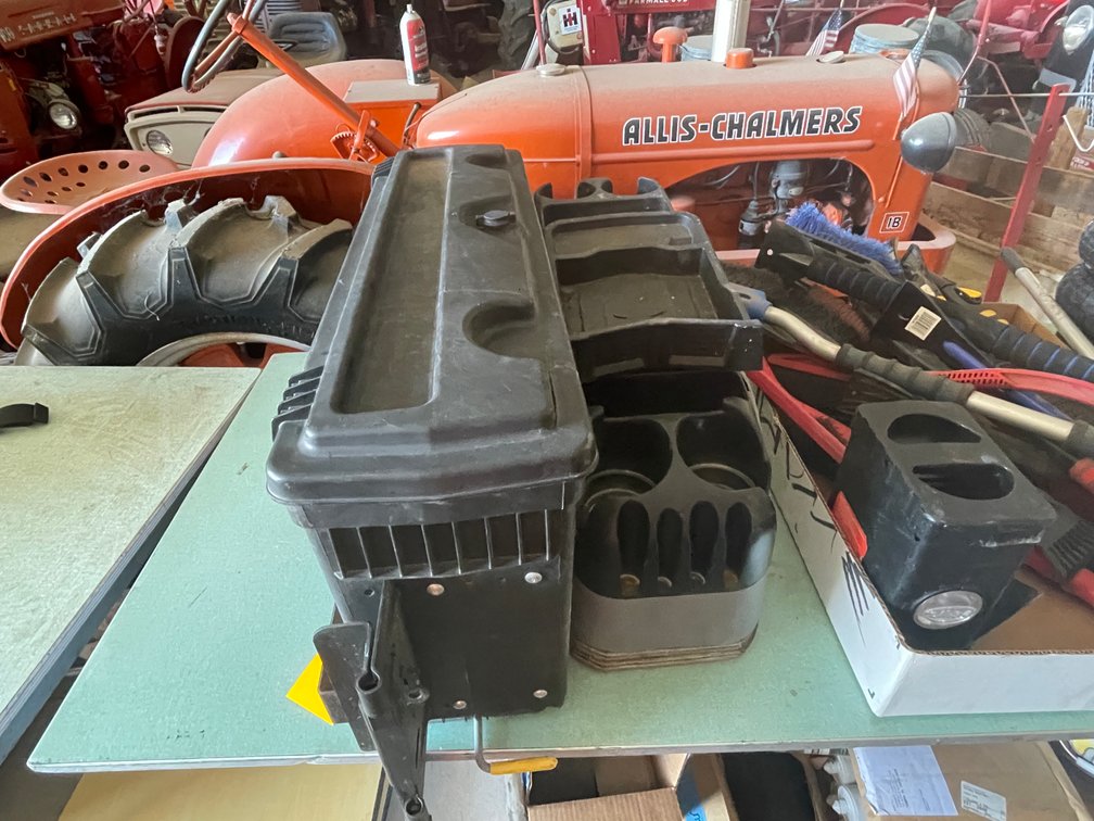 Vehicle Center Console