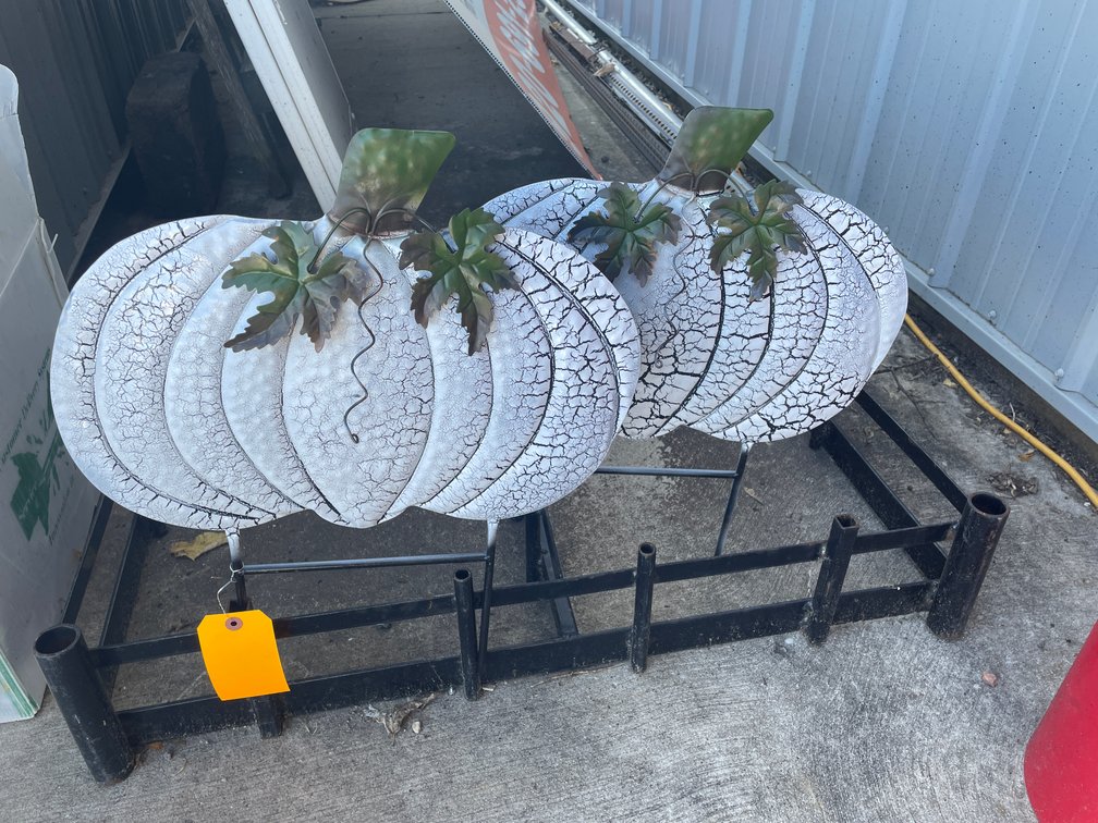 (2) White Metal Pumpkin Stakes