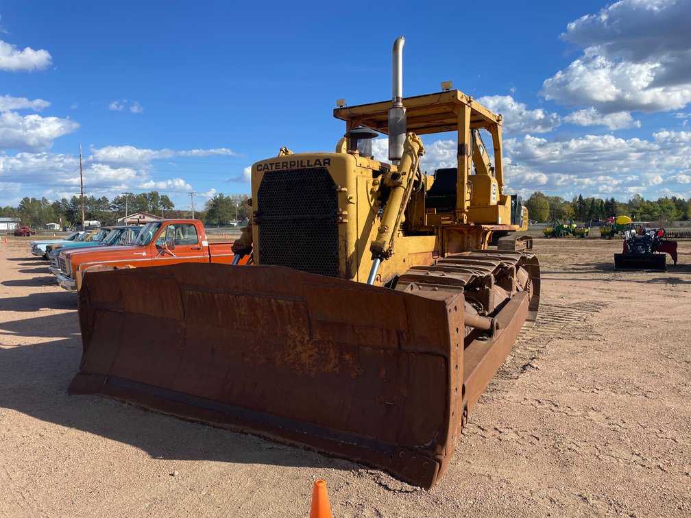 CAT D8H Dozer
