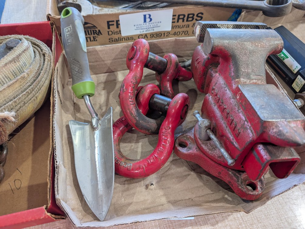 Red Craftsman Vise