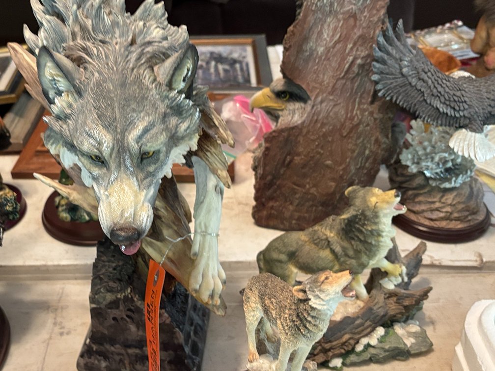 (3) Wolf Statues