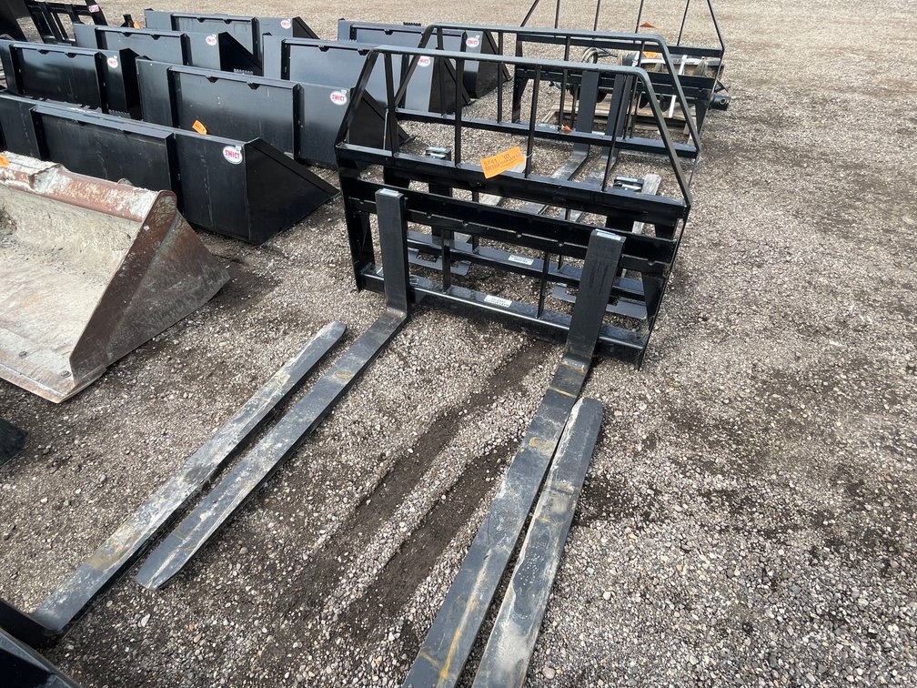 48" Kivel Pallet Forks