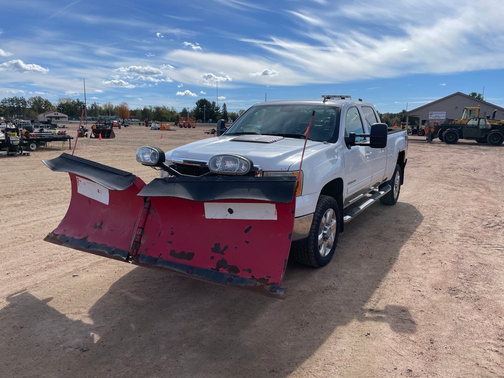 2011 GMC Sierra 2500HD SLT (Has WI Title)