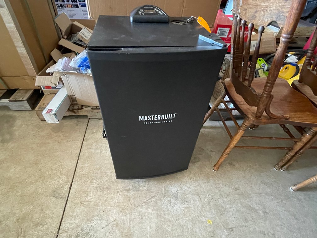 Masterbuilt Electric Smoker